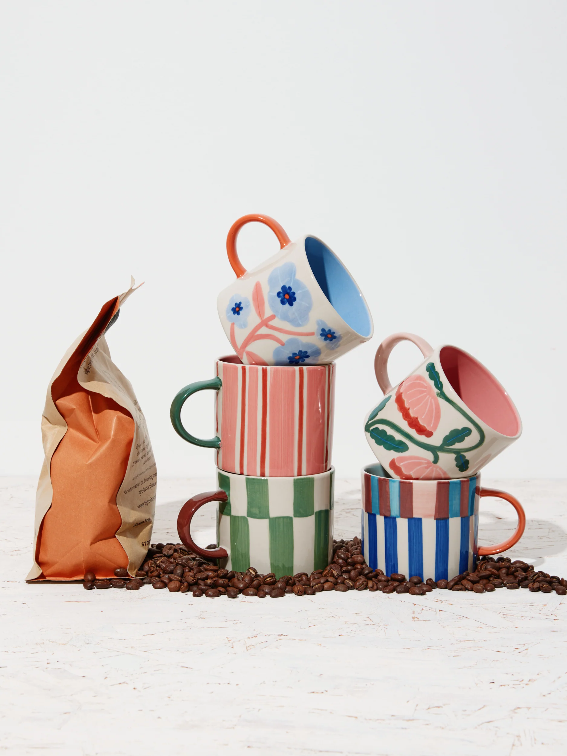 BLOOMIE BLUE FLOWER MUG - Image 4
