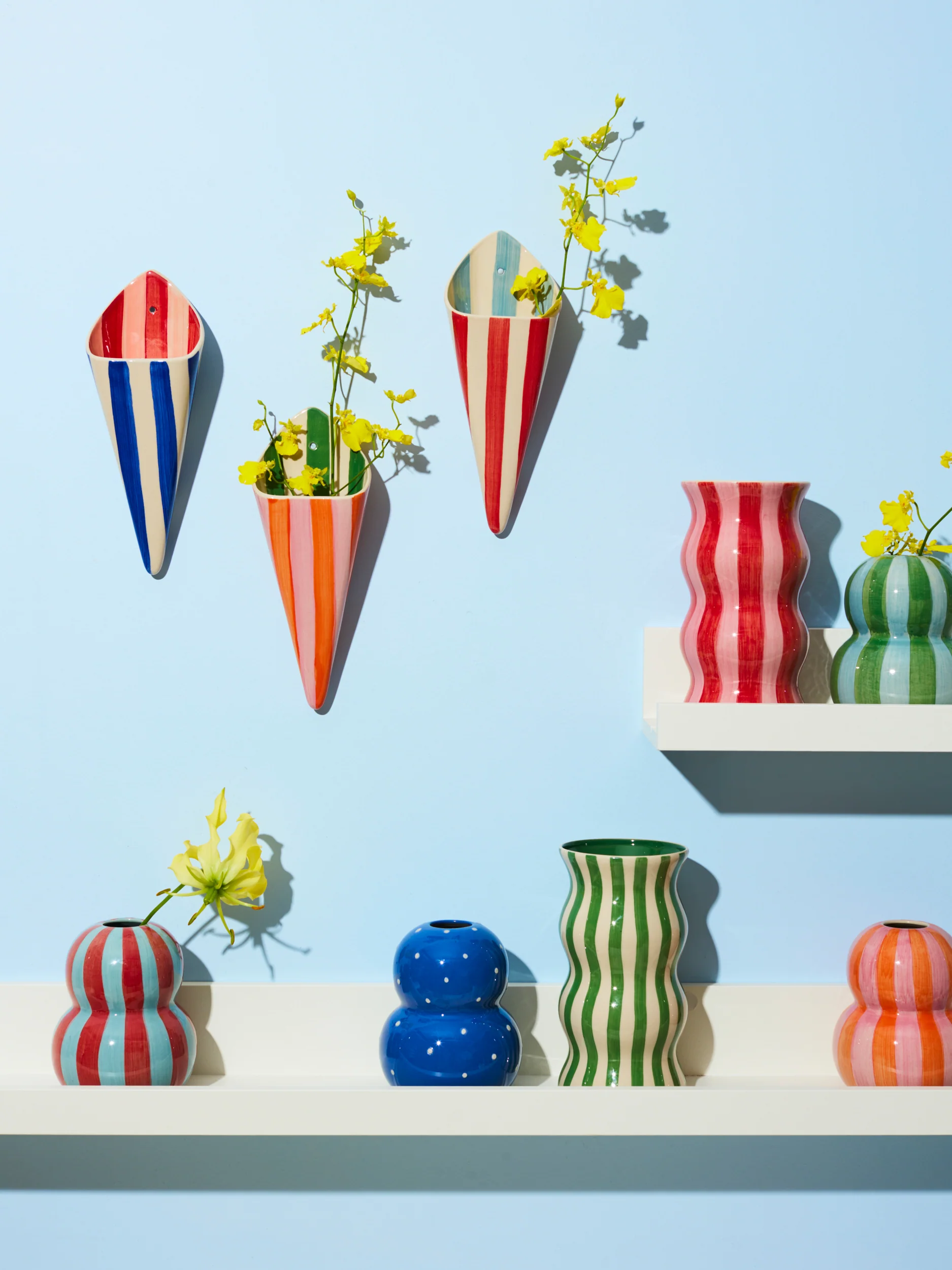 FOLLY WALL VASE RED STRIPE - Image 3